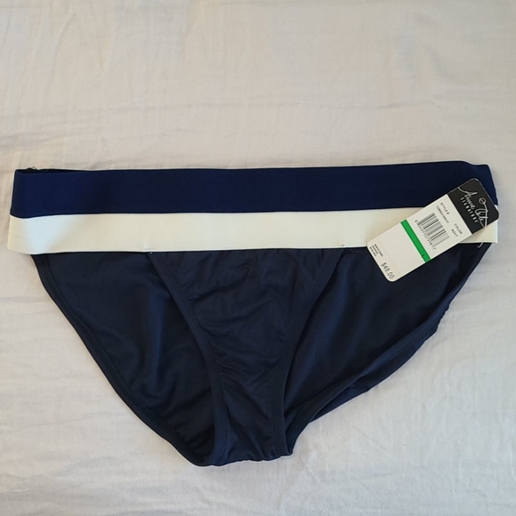 Navy Blue Bikini Set - Picture 3 of 7